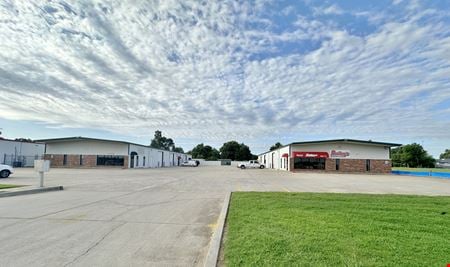 Industrial space for Rent at 3204-3208 S.W. 59th Street in Oklahoma City