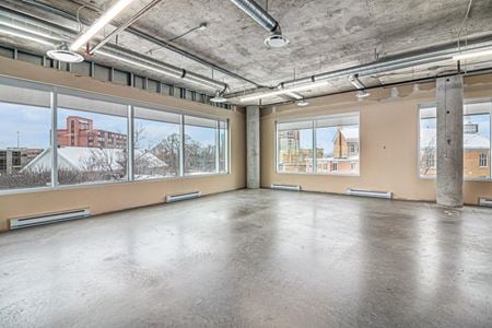 Suite 220 Space Photo Gallery 6