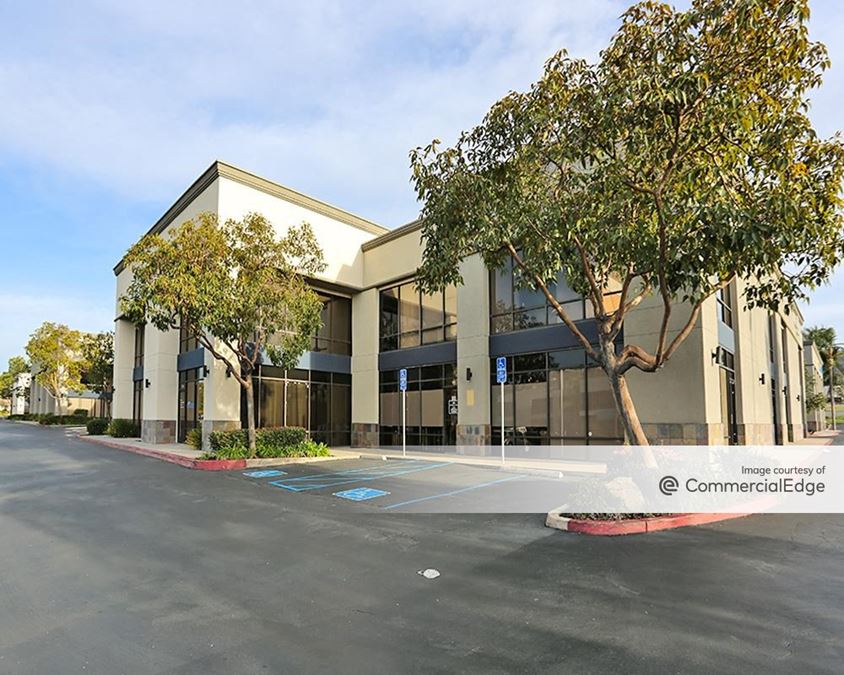 San Marcos Commerce Center