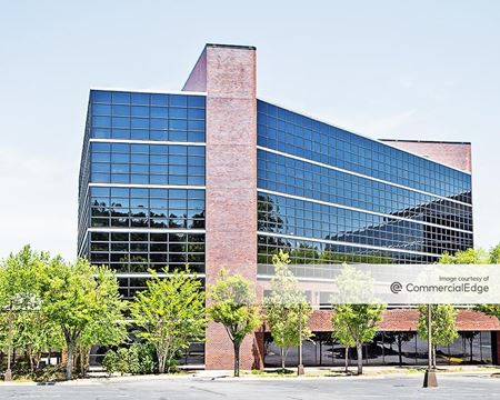 Campus Commons - Campus West - Reston