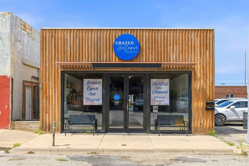 306 N Broadway