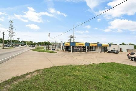 Retail space for Rent at 103 Conveyor Drive in Joshua