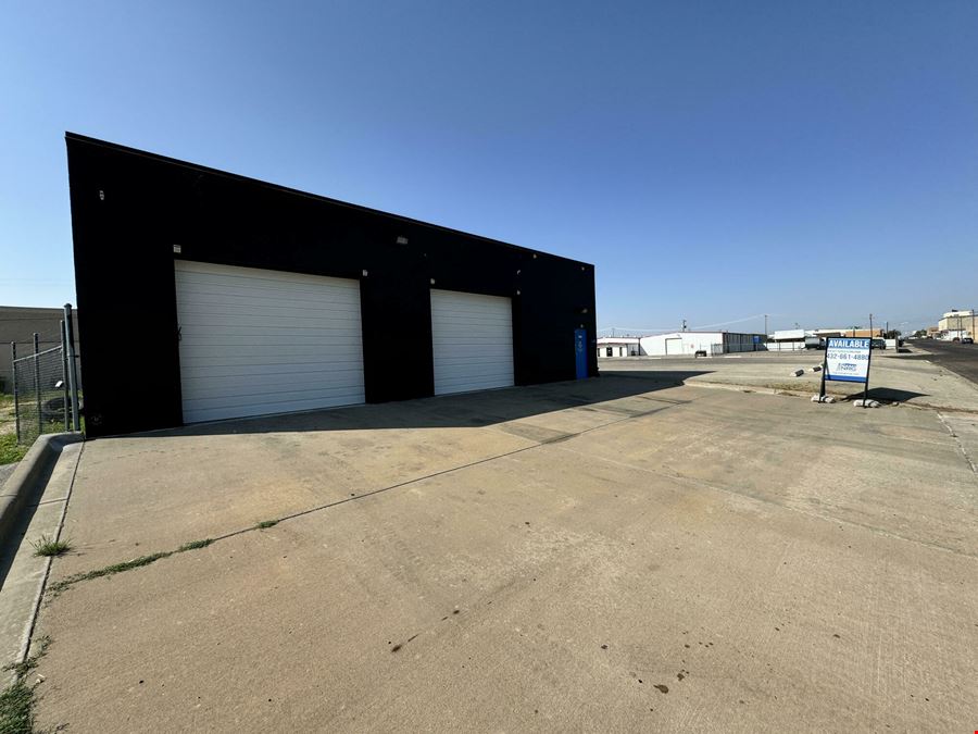 2-Bay Auto Mechanic Station in Downtown Odessa - Leased