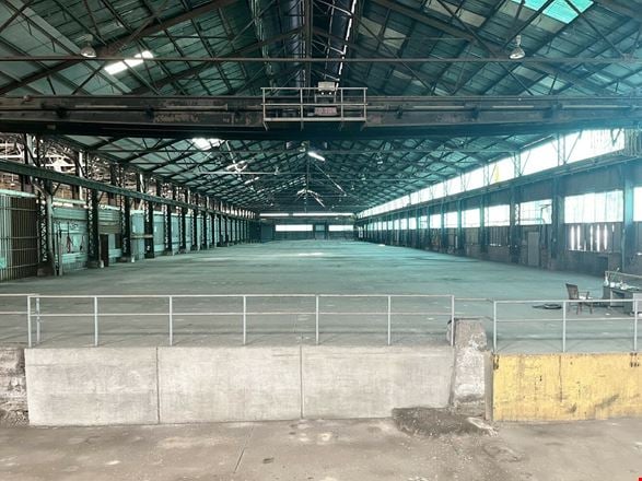 Clear Span, Crane-Served Building