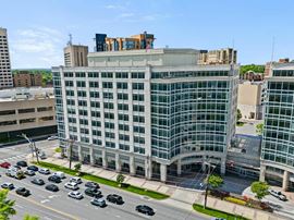 121 Rockville Pike