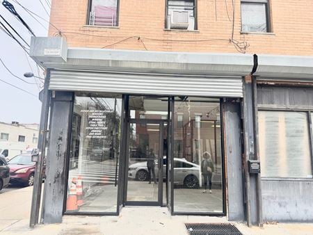 Retail space for Rent at 9-01 34th Ave in Astoria