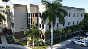 Naples Class A Office-Medical Office | Commons Professional Park | 704-708 Goodlette Rd. N. - Naples
