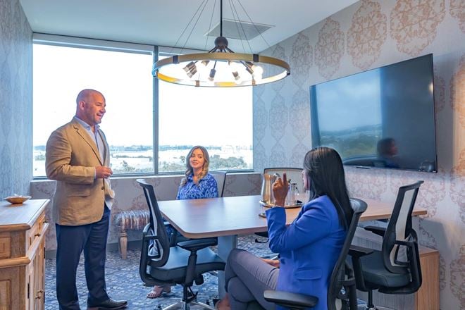 Quest Workspaces - Quest - Two Doral Center