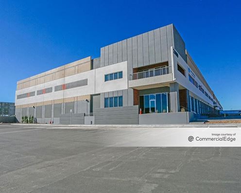 JAG Logistics Center - Trade II