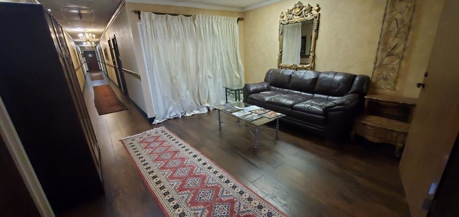 2801 Camino Del Rio South