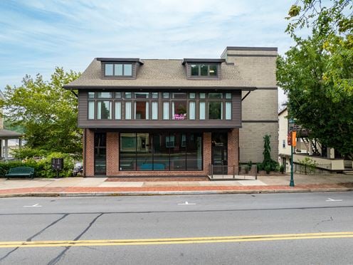 111 N Market Street