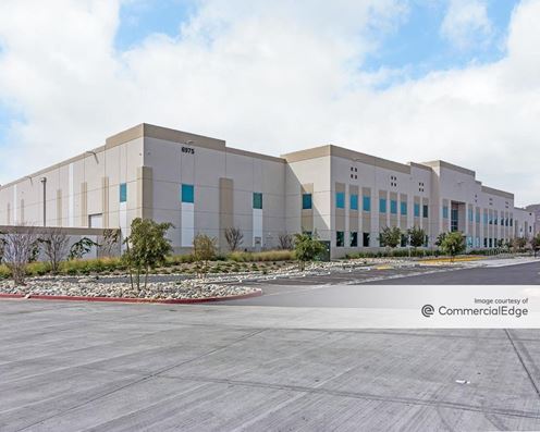 Sycamore Canyon Industrial Park - 6975 Sycamore Canyon Blvd