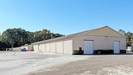 ±29,104-SF Warehouse on ±5.17 Acres with Secured Yard