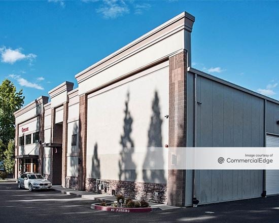 Burnside Plaza