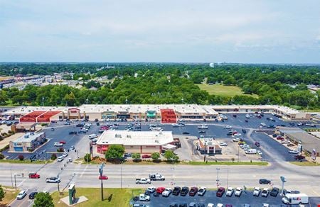 Retail space for Rent at 1724 South 4th Street in Chickasha