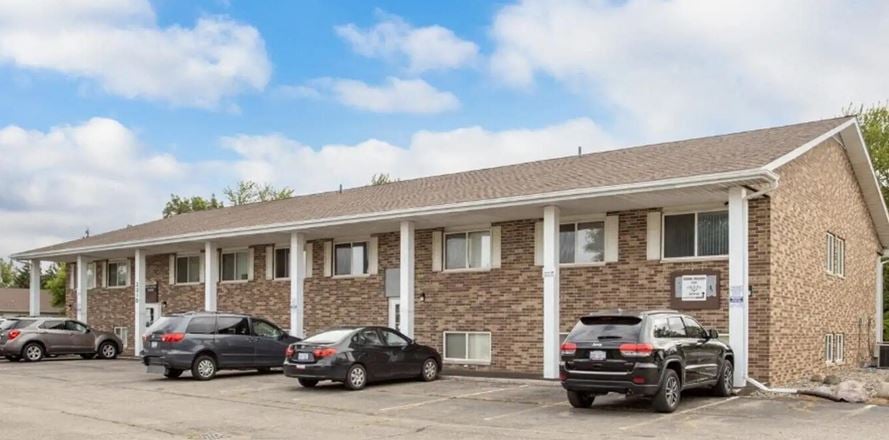 Premium Office Suites for Lease - Grand River & Waverly - Lansing Area