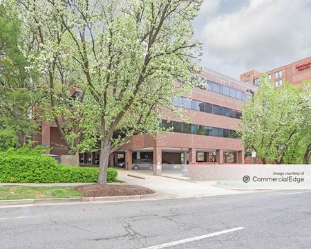 Photo of commercial space at 601 Madison Street in Alexandria