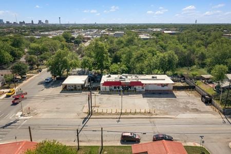 Photo of commercial space at 1602 S Hamilton Ave in San Antonio
