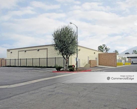 Freeway Industrial Park