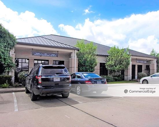 The Offices at Lake Pointe