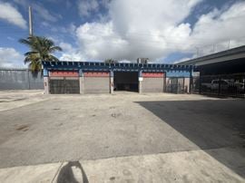 7150-7160 NW 5th Pl