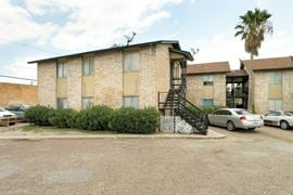 630 W Taft Ave