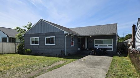 Photo of commercial space at 947 19th Ave in Longview