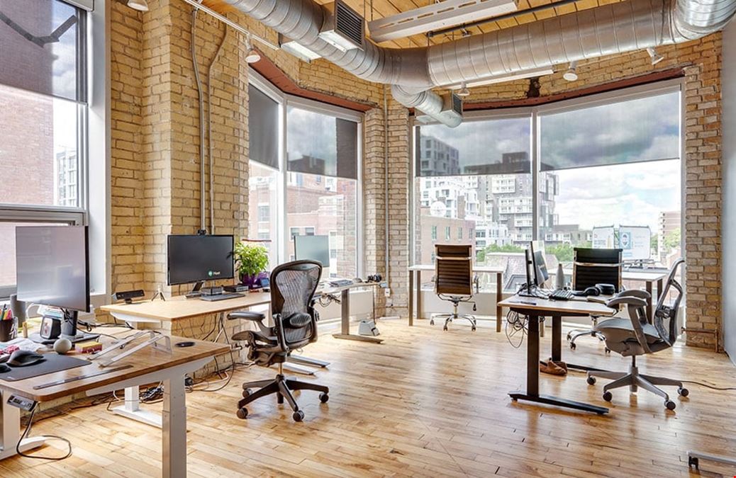 Workhaus - Spadina