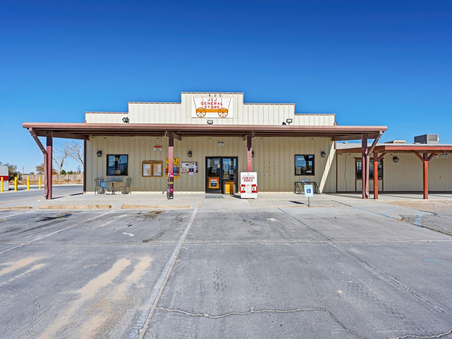 Rare Retail Location in Sandy Valley