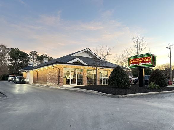 New Bern NC US Hwy 17 Restaurant Space