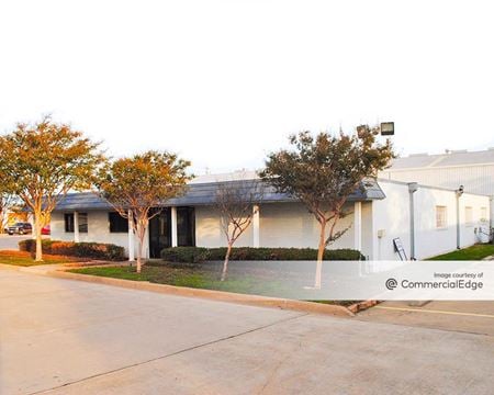 Photo of commercial space at 3835 Singleton Blvd in Dallas